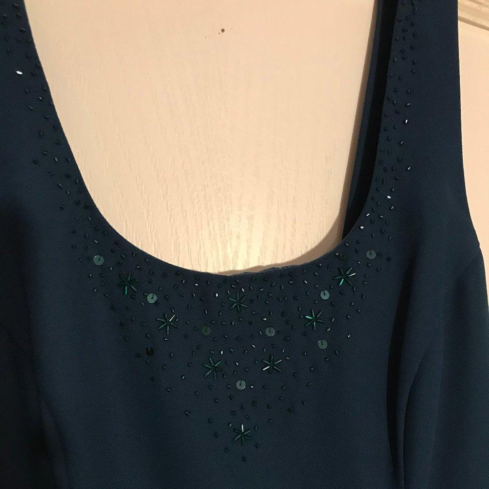 Dress - Picture 2 of 6